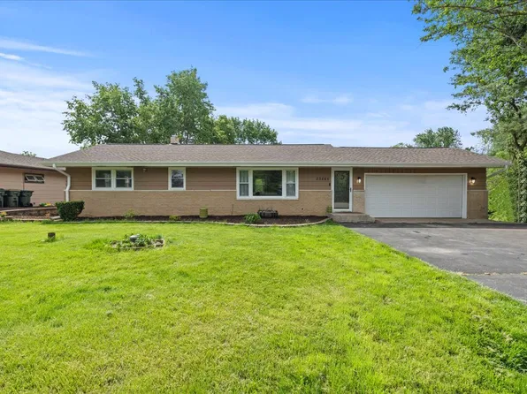 23645 W Devon Dr, Channahon, IL 60410