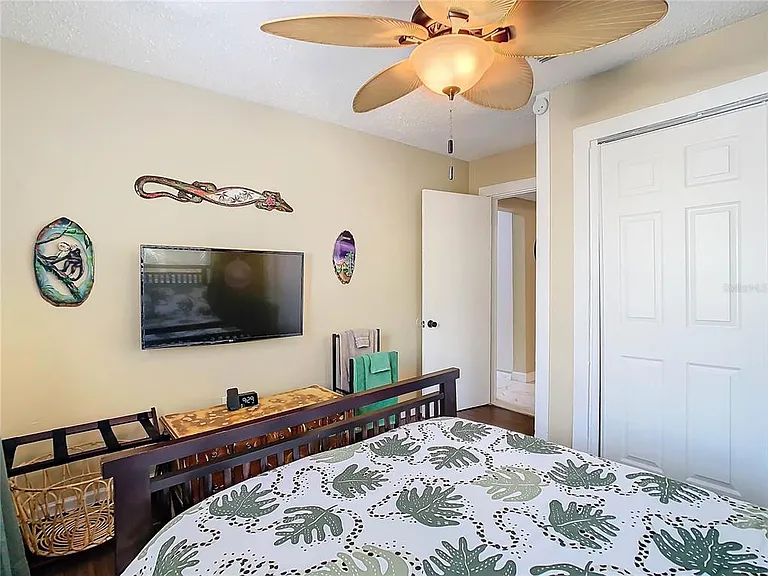 2904 Sanchez St — Photo 15