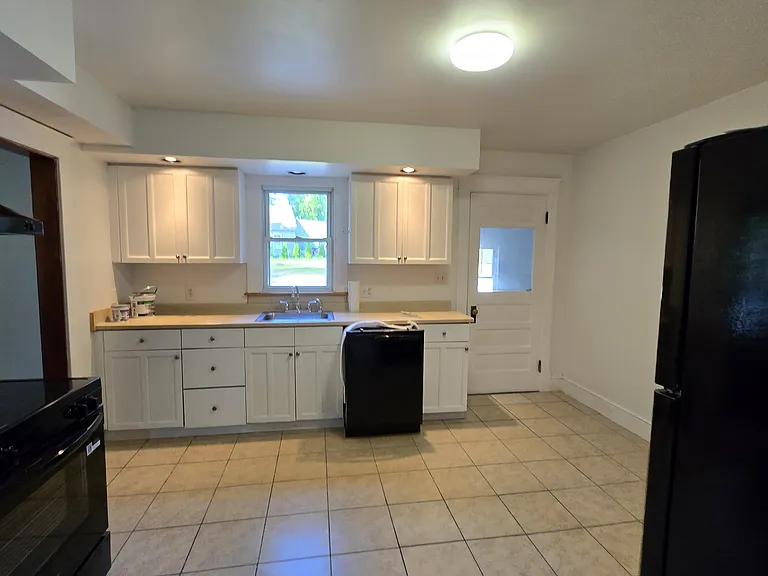 25 Falmouth Rd — Photo 13