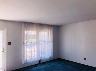 2429 England Town Rd, Saint Louis, MO 63129