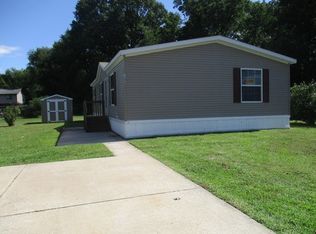 1202 Wildflower St, Elkhart, IN 46514