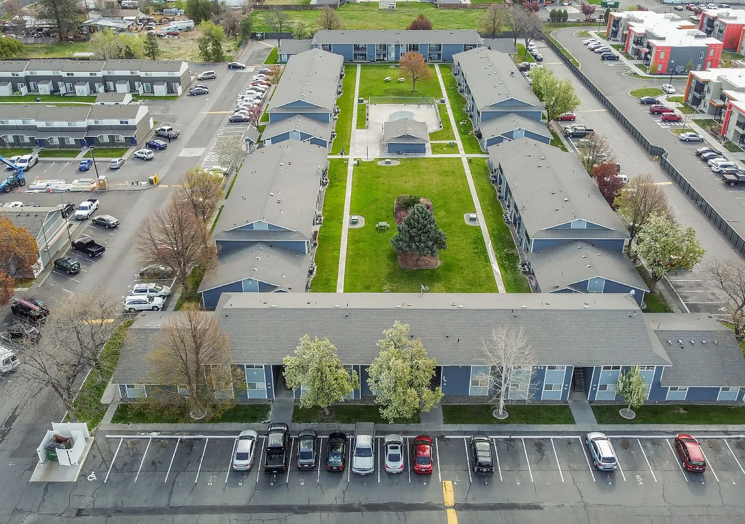Wendover Apartments — Photo 3