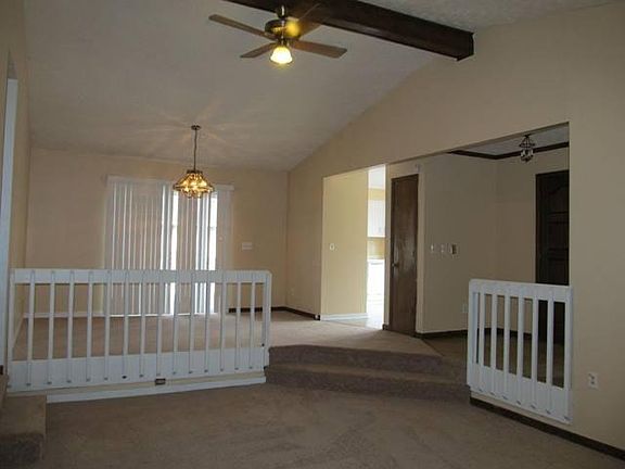 Great Room/ Dining Room/Entrance