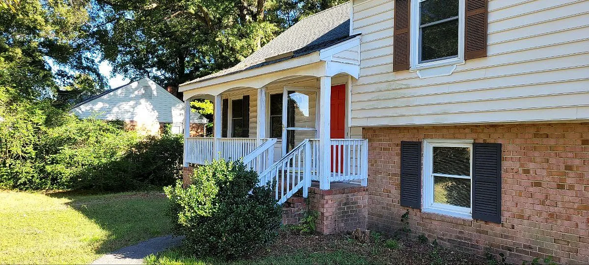 Building Photo - 1309 Stoneycreek Dr