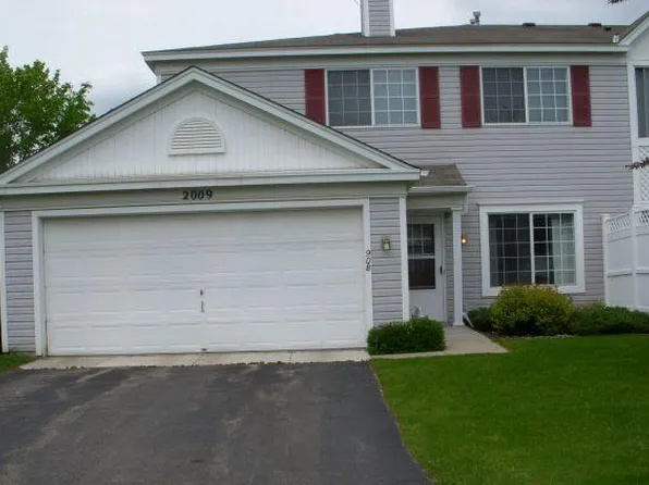 2009 Southcross Dr #908, Burnsville, MN 55337