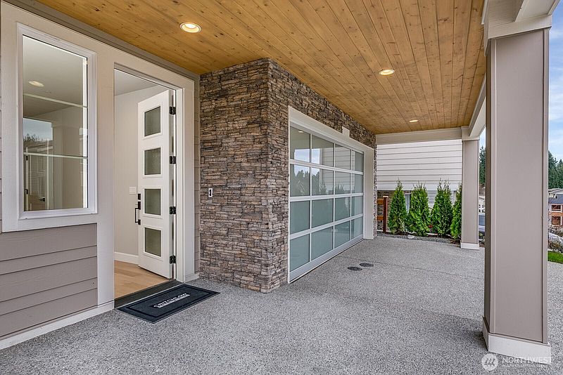 2nd image of 20316 94th Drive NE