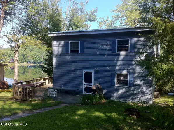 185 E Stoner Lake Road, Caroga Lake, NY 12032