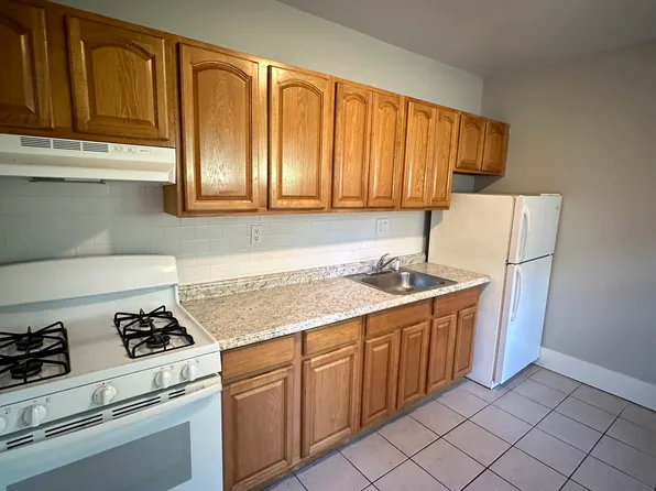 1499 Ella T Grasso Blvd #A3, New Haven, CT 06511