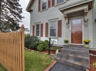 32 C St, Manchester, NH 03102