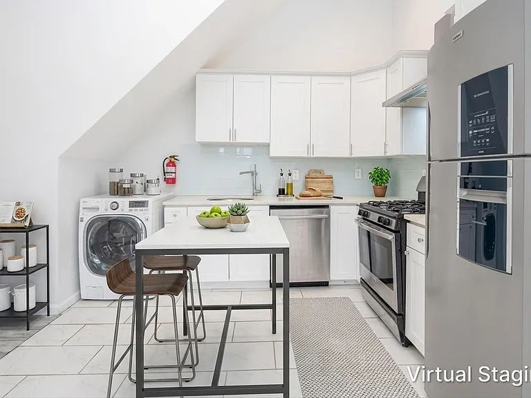 91A Palisade Ave #2 — Photo 5
