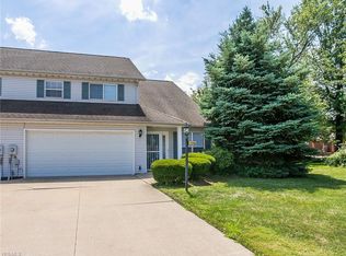 23200 Bennington Hamlet Cir, Euclid, OH 44123