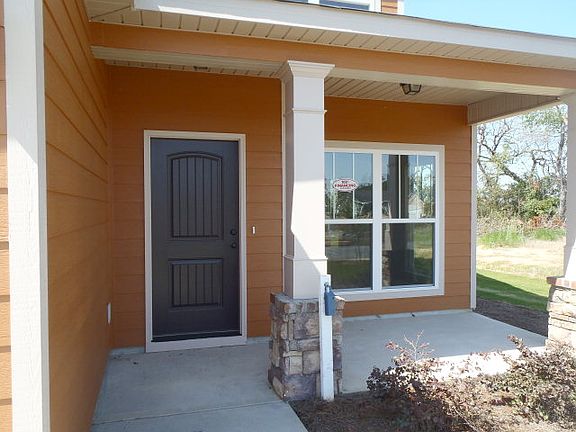 3rd image of 5094 Nokesville Cir