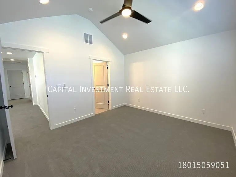 11541 S Engelmann Dr — Photo 16