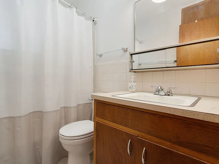 1305 S Lemay Ave — Photo 14