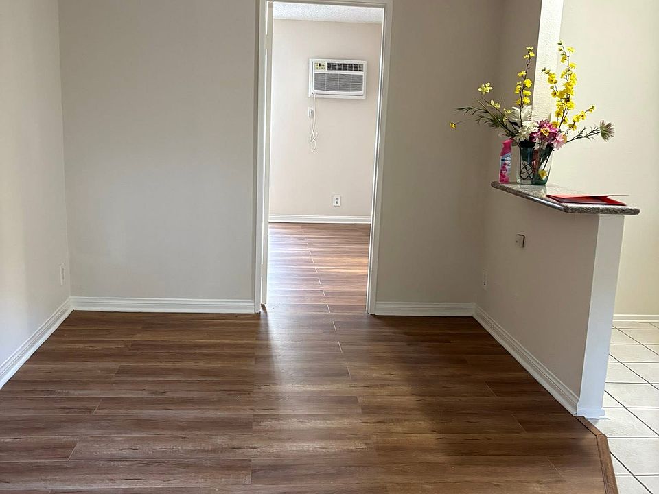 1st image of 5711 Fulcher Ave