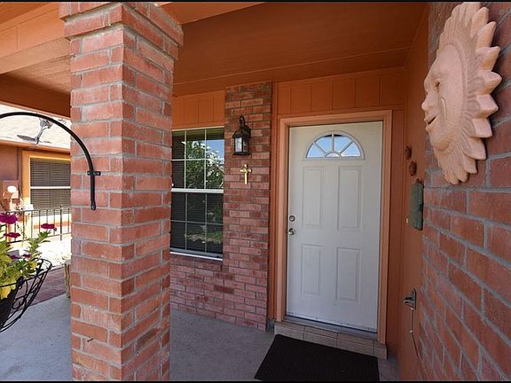 4th image of 12218 Maria Seanes Dr