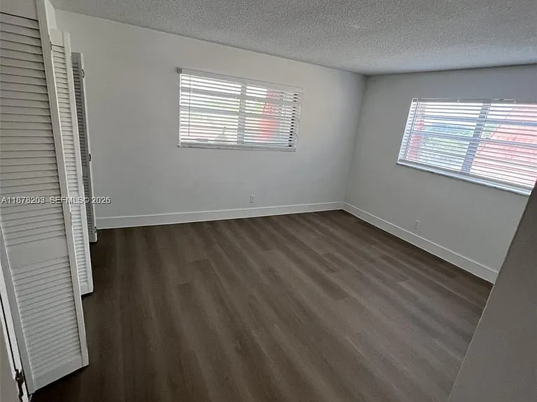 22605 SW 66th Ave #403 — Photo 15