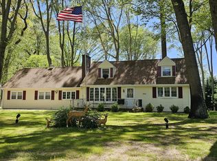 266 Sunnyside Rd, Lincroft, NJ 07738