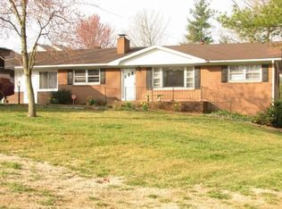 328 Bangor Dr, Winston Salem, NC 27107