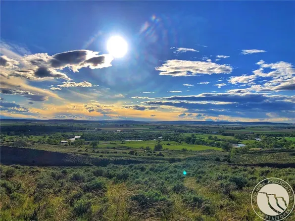 90 Edgar Fromberg Rd, Fromberg, MT 59029