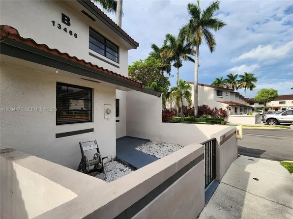 13466 SW 62nd St #101-B, Miami, FL 33183