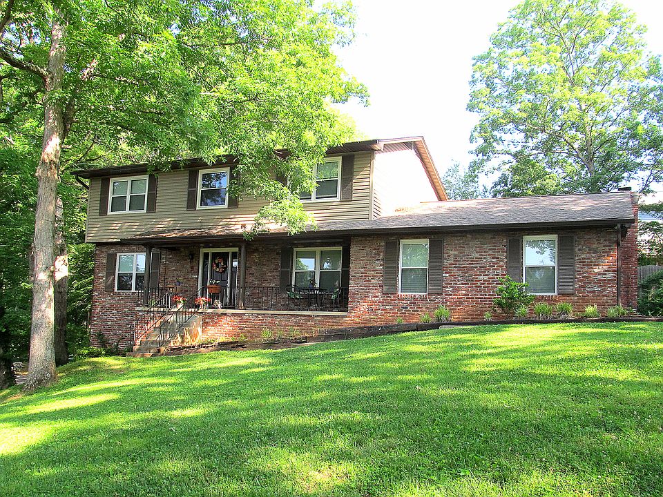 1st image of 1925 Northwood Dr