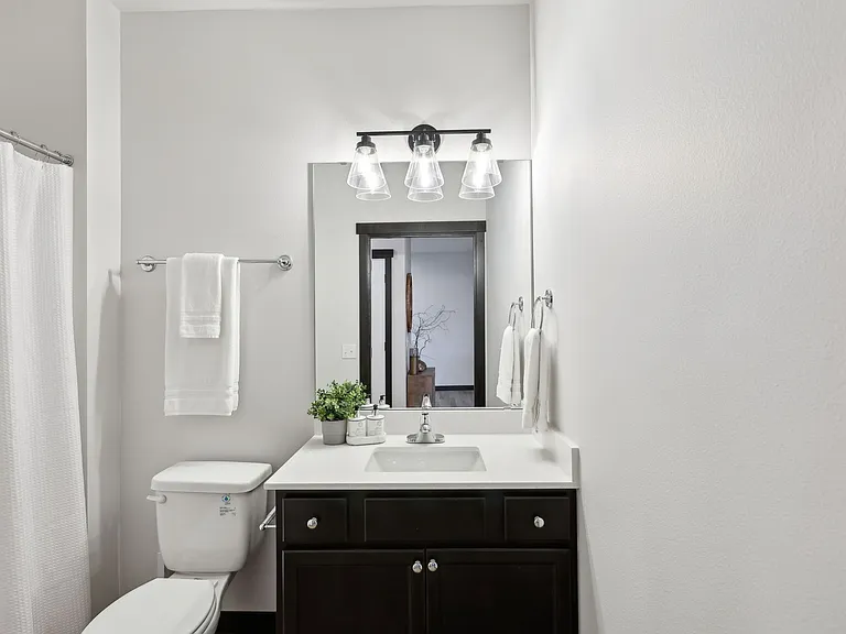 Trailhead Apartments — Photo 24
