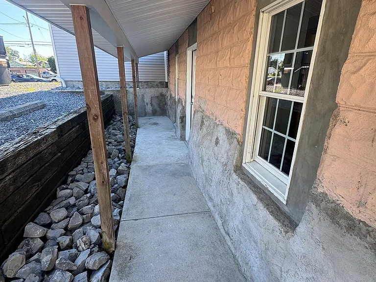 144 Fall St #5 — Photo 10