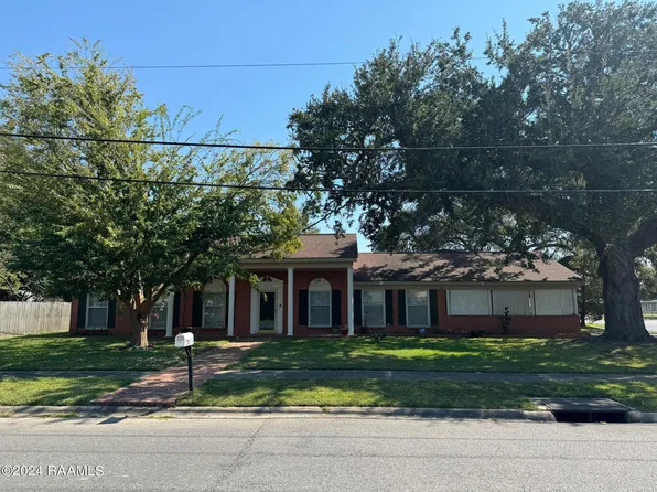 1519 Jasmine Dr, Opelousas, LA 70570
