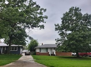 6408 W 54th St, Parma, OH 44129