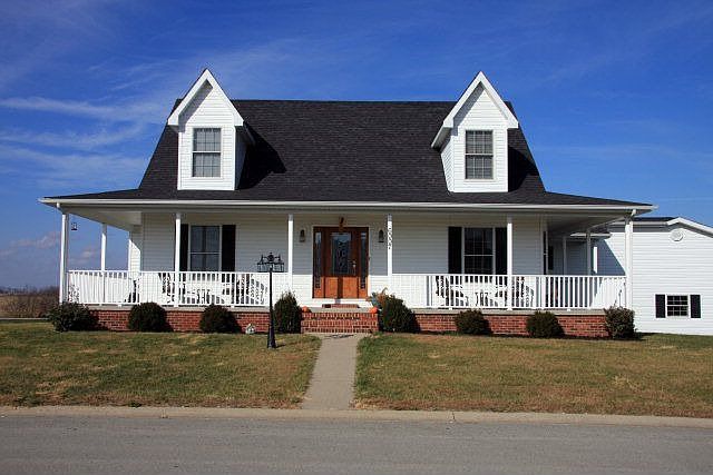 1st image of 6007 Woodlane Dr