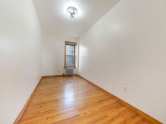 3rd image of 471 7th Ave #4L