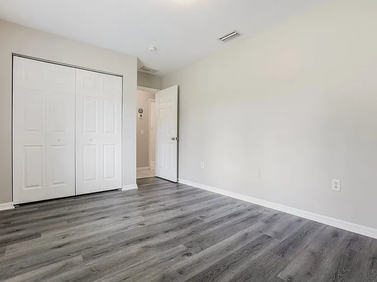5905 Humkey St — Photo 13