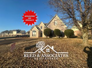 10068 Sutton Ridge Ln, Cordova, TN 38016