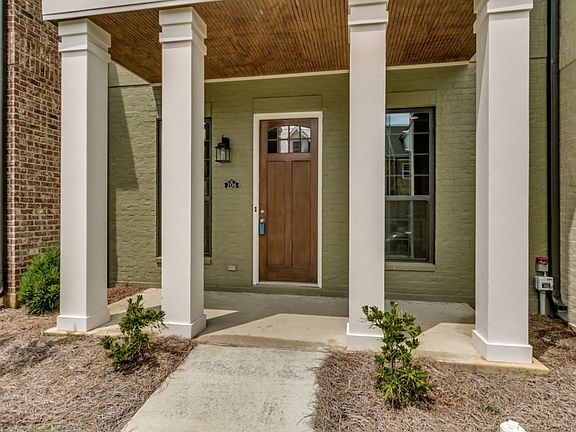 2nd image of 1401 Pinnacle Park Ln APT 206