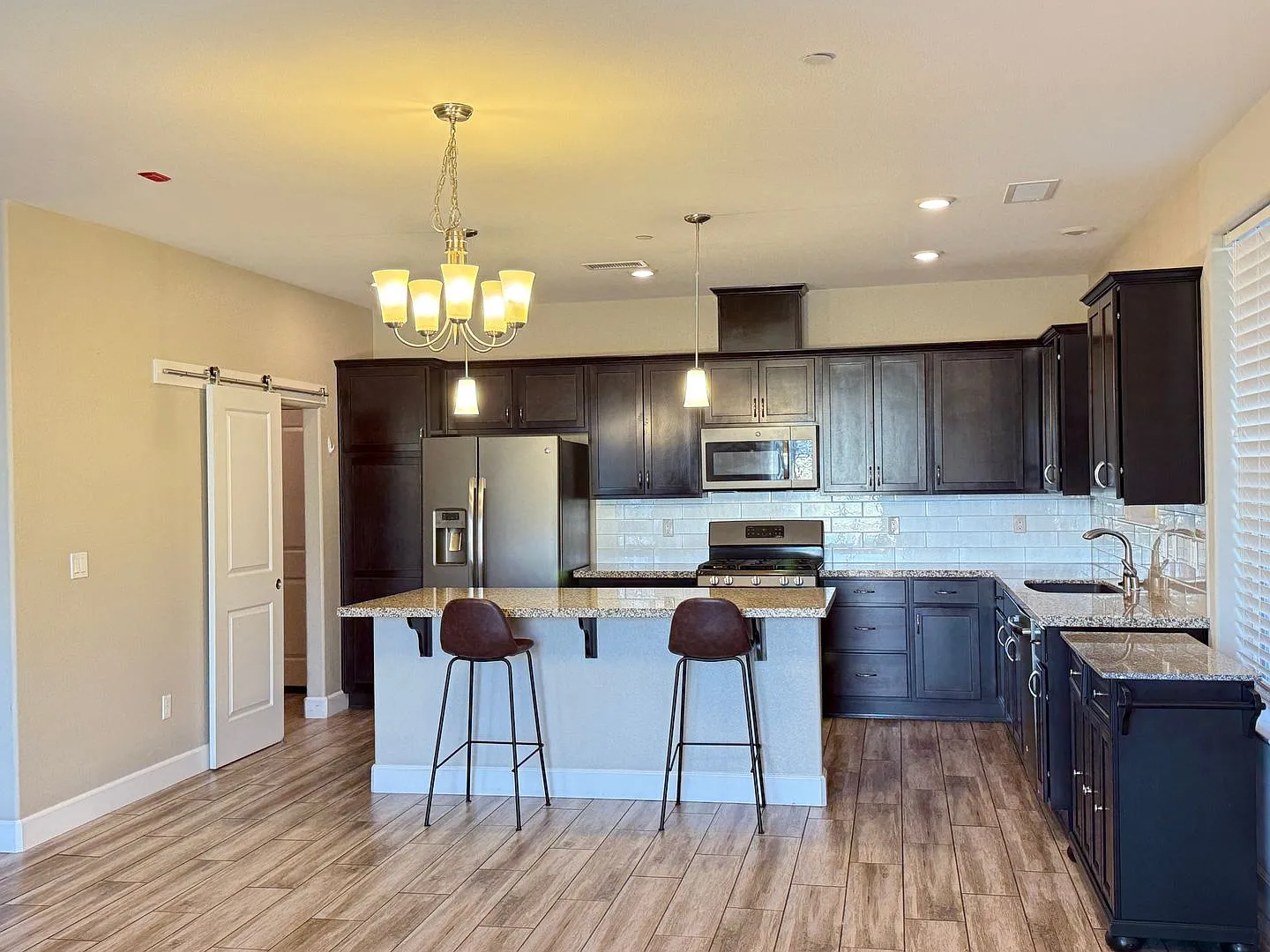 3 Bedrooms, 2 1/2 Baths with a 2 Car Garage at the Esplanade - Damonte Ranch — Photo 4