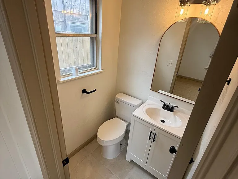 5413 S Lee Ave — Photo 7