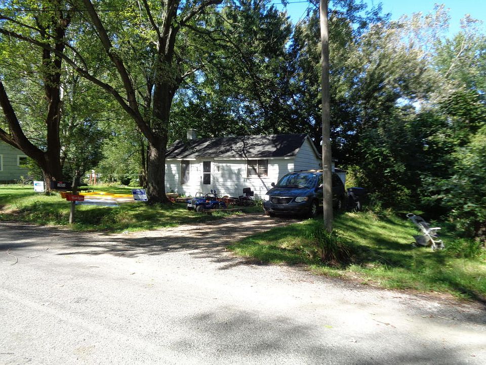 1st image of 1455 Whitney Ave