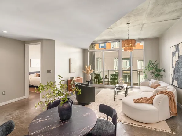 600 12th Ave S APT 823, Nashville, TN 37203