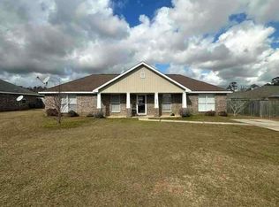 16919 Avery Ln, Foley, AL 36535
