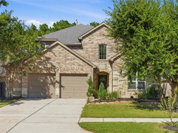 8215 Horsetail Ct, Conroe, TX 77385