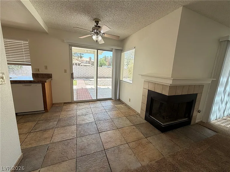 9509 Swan Bay Dr — Photo 21