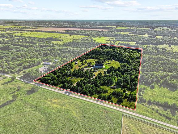 4th image of 511 County Road 4264