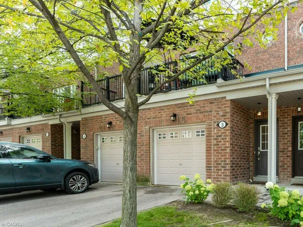 1115 Haig Blvd #3, Mississauga, ON L5E 2M6