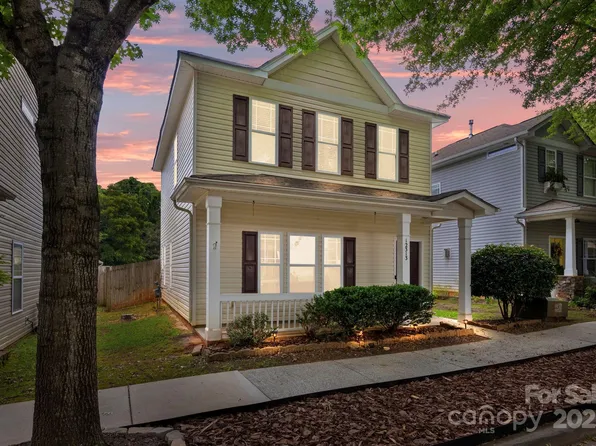 12313 Walden Lea Dr, Huntersville, NC 28078