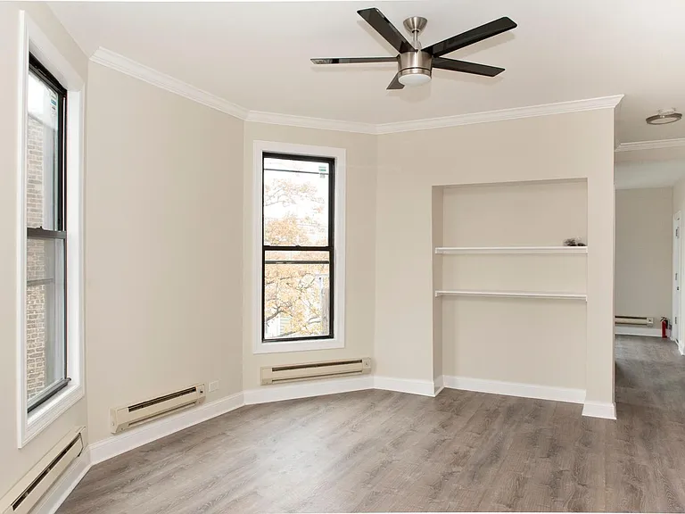 2909 N Mildred Ave #3 — Photo 9