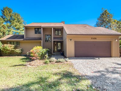 7105 S Green Hills Dr, Saline, MI, 48176