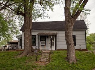 1013 Ann St, Atchison, KS 66002