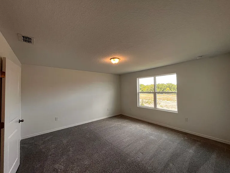 1004 Appleton St — Photo 22