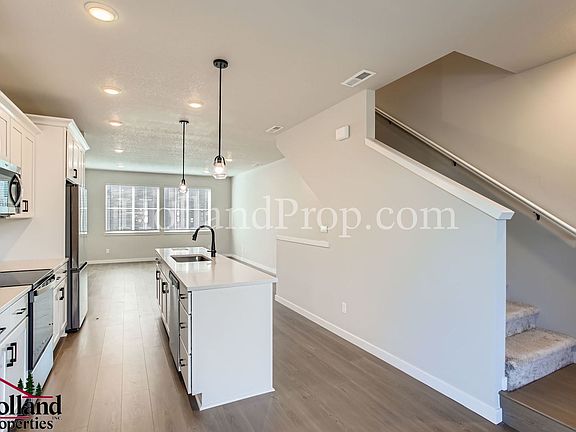 4th image of 5116 SE Lone Oak St